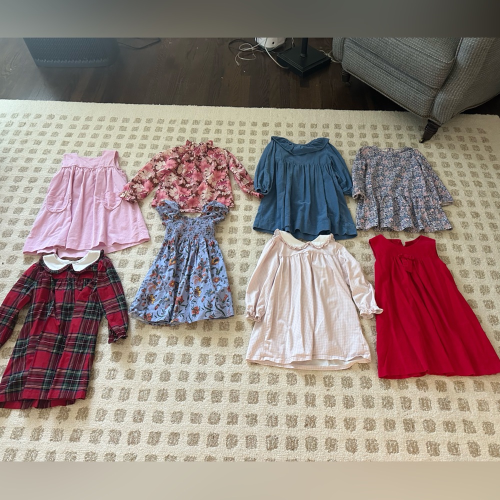 Bundle of girls’ clothes size 5. No stains